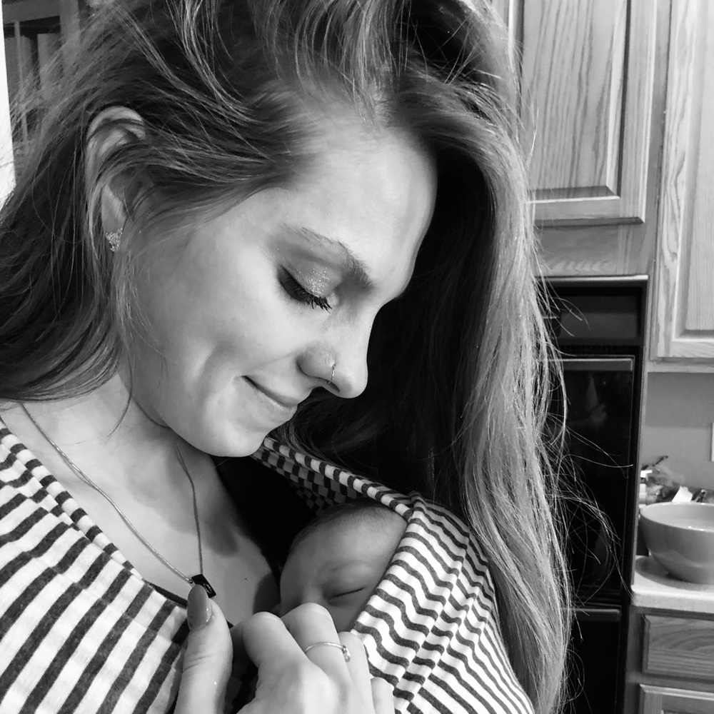 Meet your Posher, Olivia